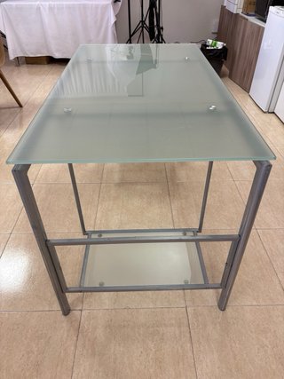 Escritorio grande de cristal y metal 130 x 70 cm