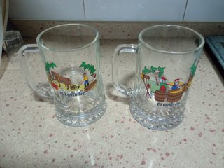 Set di 6 brocche in vetro per birra decorate