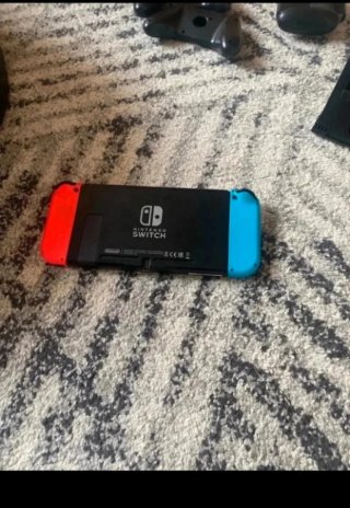 Consola Nintendo Switch Azul/Rojo Poco Uso