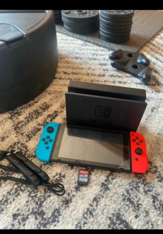 Consola Nintendo Switch Azul/Rojo Poco Uso