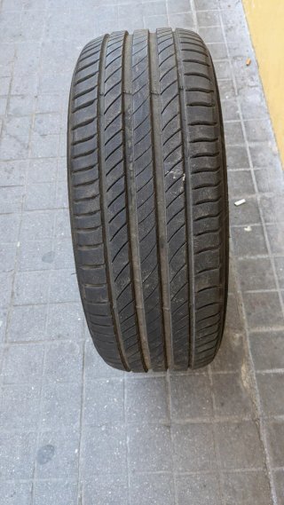 Neumático Michelin 205/55 R 16