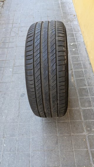 Neumático Michelin 205/55 R 16