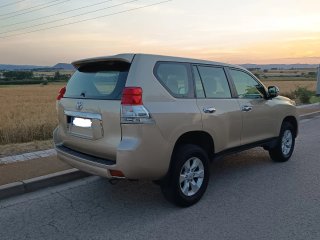 Toyota Land Cruiser 2010