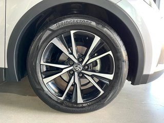 Toyota C-HR 1.8 GASOLINA- HÍBRIDO
