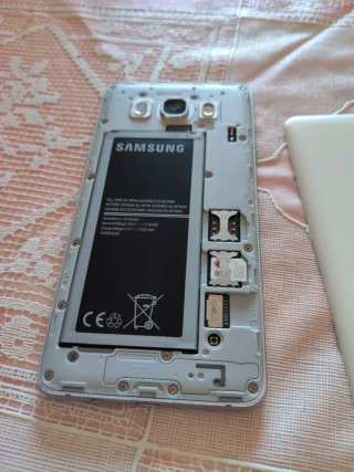 Samsung Galaxy J5 Blanco