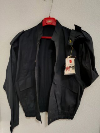 Chaqueta Negra Milan S.A.