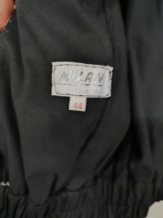 Chaqueta Negra Milan S.A.