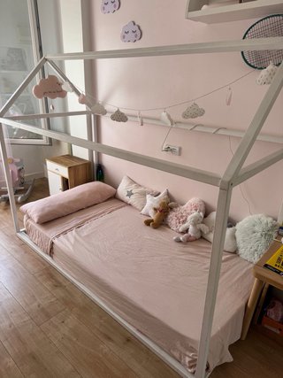 Cama infantil tipo casita