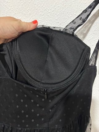 Vestido negro tul con topos