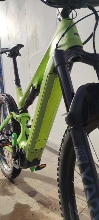 Canyon Spectral ON CF6