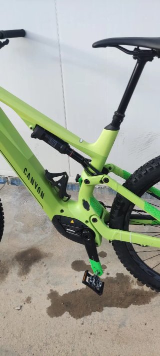 Canyon Spectral ON CF6