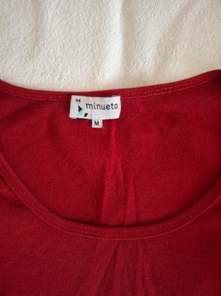 Camiseta Minueto manga abullonada roja Talla M