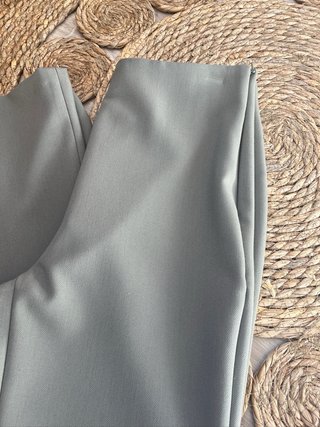 Pantalón de traje gris Mango