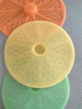 Tris coperchi silicone a forma di agrume