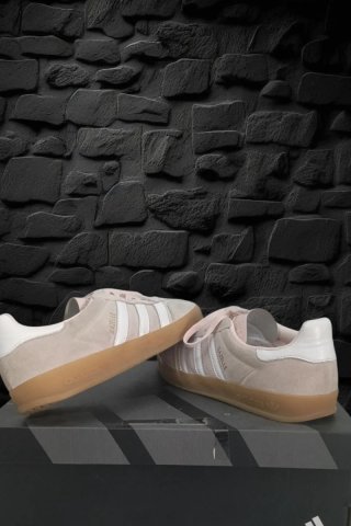 Zapatilla Adidas Gazelle Beige Talla 42