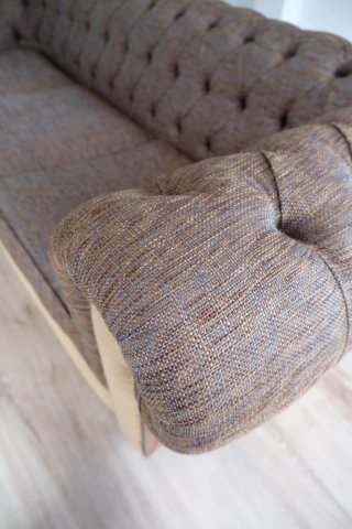 Sofá Chester de Diseño con madera vista