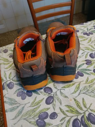 Scarpe antinfortunistiche donna marroni