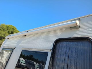Toldo Fiamma F35 PRO con soportes