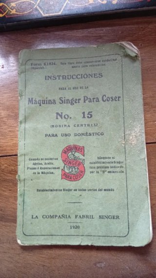 Máquina de coser antigua Hexagon