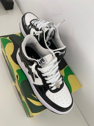 Zapatos Bapesta BAPE Blancos y Negros