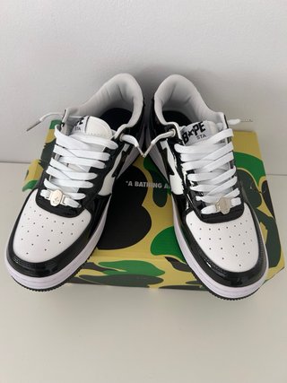 Zapatos Bapesta BAPE Blancos y Negros