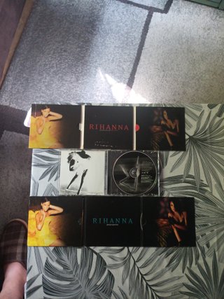 Lote 3 CDs Rihanna (uno de ellos CDs +DVD)