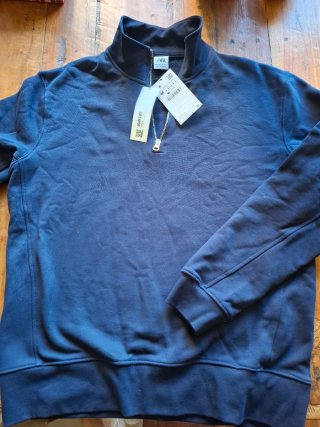 Sudadera Zara Nueva con etiqueta
