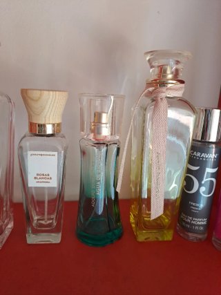 Frascos de perfume vacíos colección