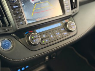 Toyota Rav4 2.5l hybrid 2WD Advance Pack Drive