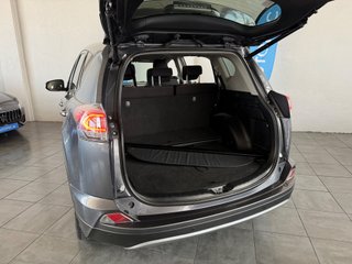 Toyota Rav4 2.5l hybrid 2WD Advance Pack Drive