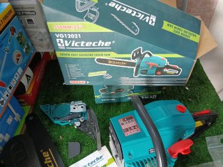 Motosega a scoppio Victeche 68cc 550mm
