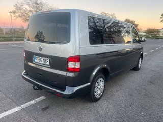 Volkswagen Transporter T5 2011
