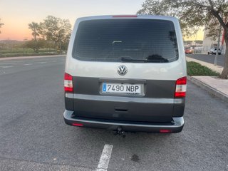 Volkswagen Transporter T5 2011