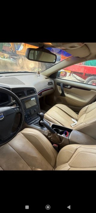 Volvo S60 D5 2004