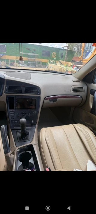 Volvo S60 D5 2004