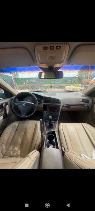 Volvo S60 D5 2004