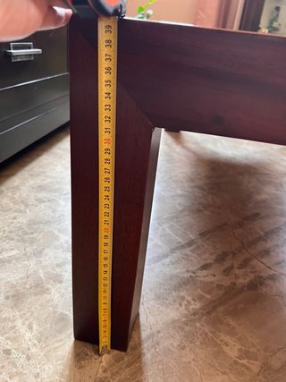 Mesa baja de madera maciza