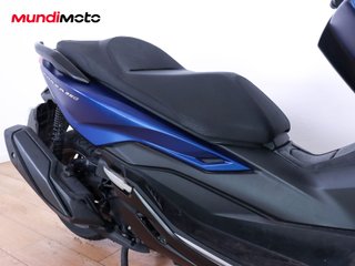 HONDA FORZA 350