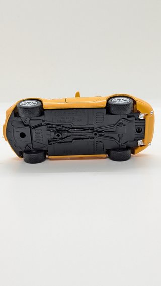 BMW Z8 Welly 49755 giallo 1/43 metallo