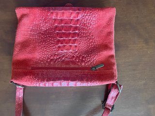 Bolso piel rojo cocodrilo