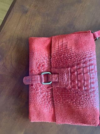 Bolso piel rojo cocodrilo