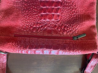 Bolso piel rojo cocodrilo