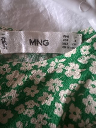 Vestido floral verde y blanco