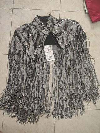 Coprispalle Zara paillettes e frange