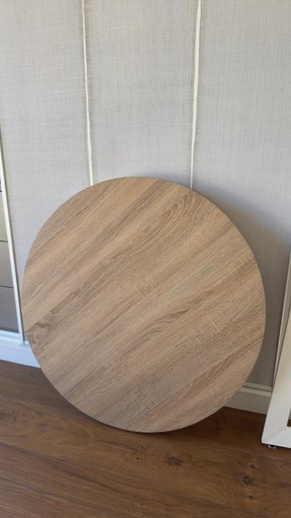 Mesa redonda madera y metal