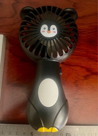 Ventilador portátil diseño pingüino