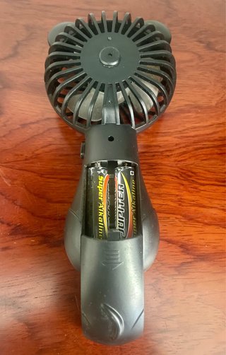 Ventilador portátil diseño pingüino