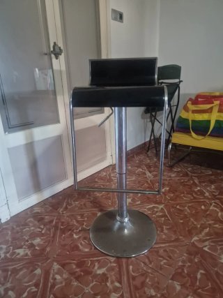 Taburetes Vintage Metal y plastico