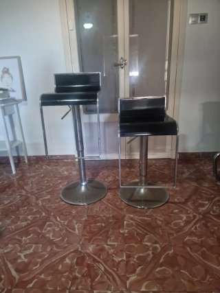 Taburetes Vintage Metal y plastico