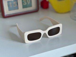 Gafas de sol beige rectangulares Zara